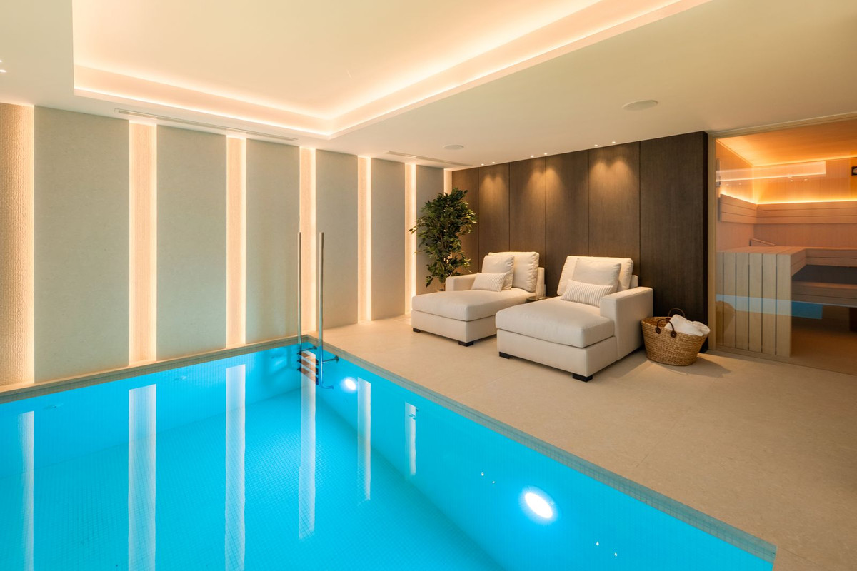 luxo-estate-12 Benahavis villa 6 Bedrooms