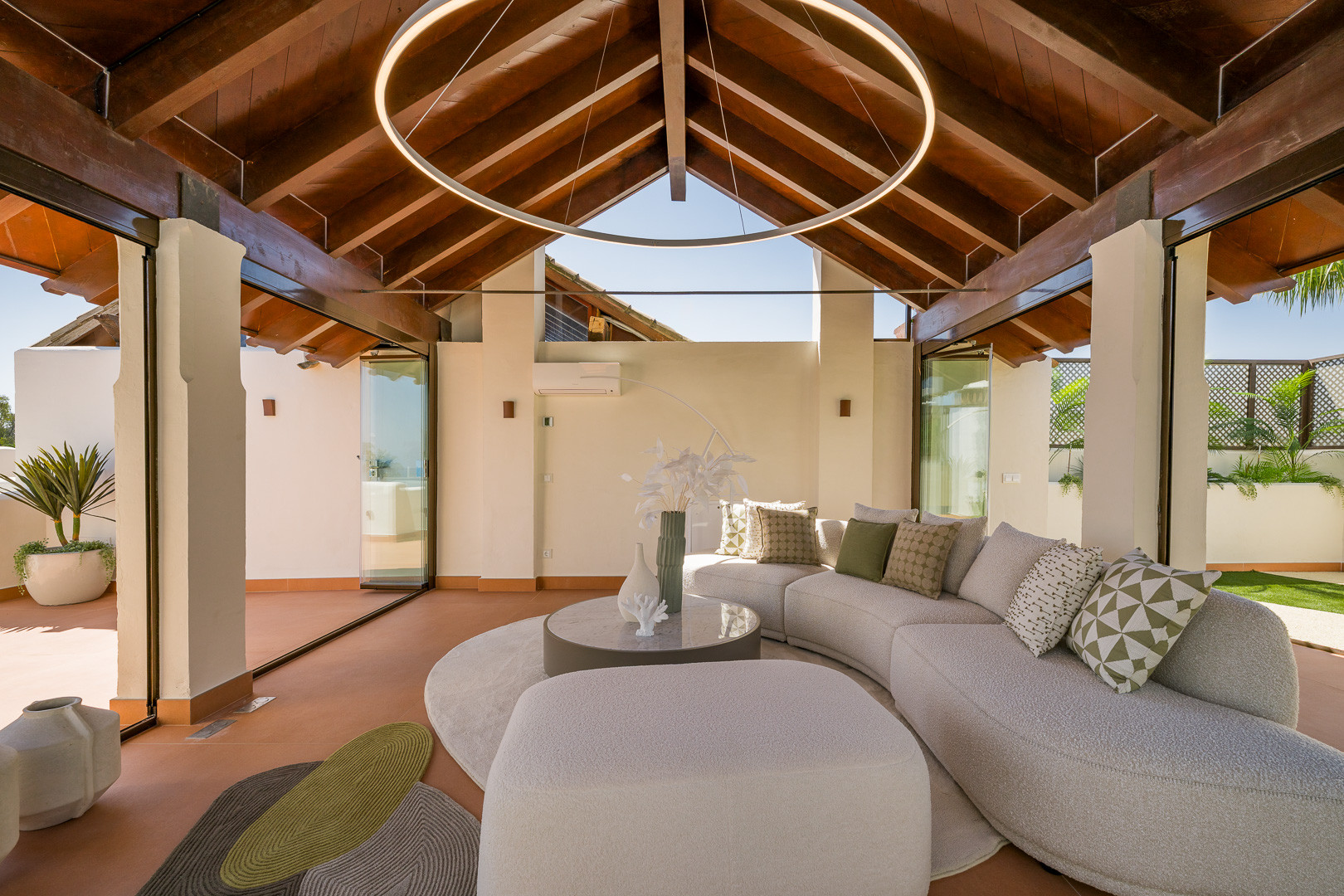 Estepona penthouse 3 Bedrooms