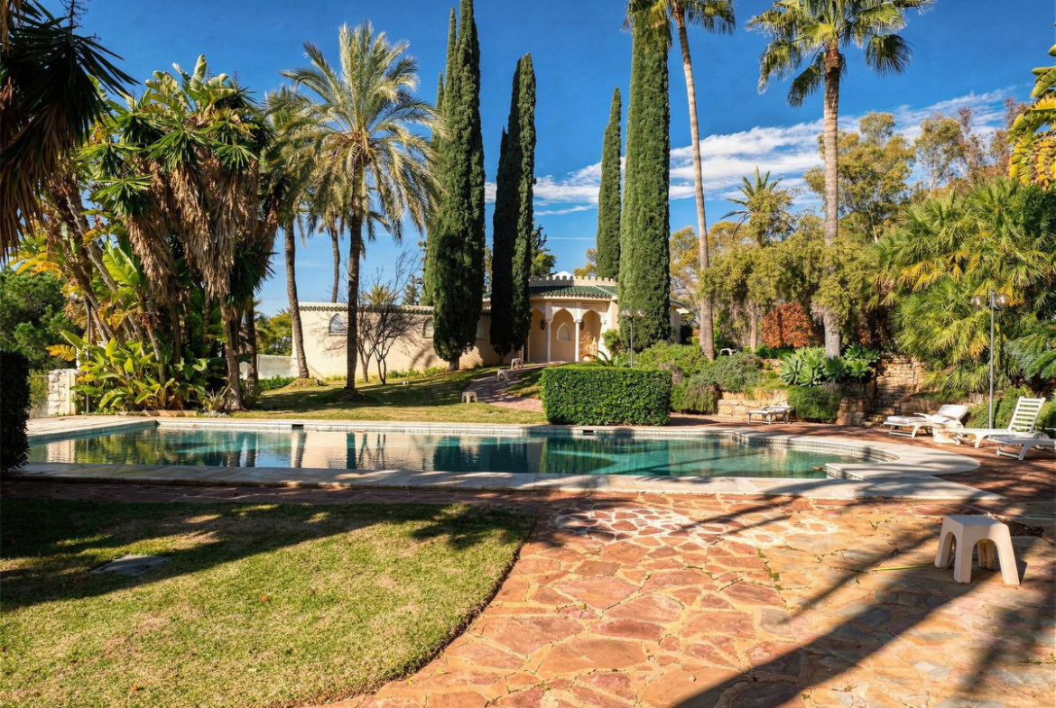 Rio Real Marbella villa 10 Bedrooms