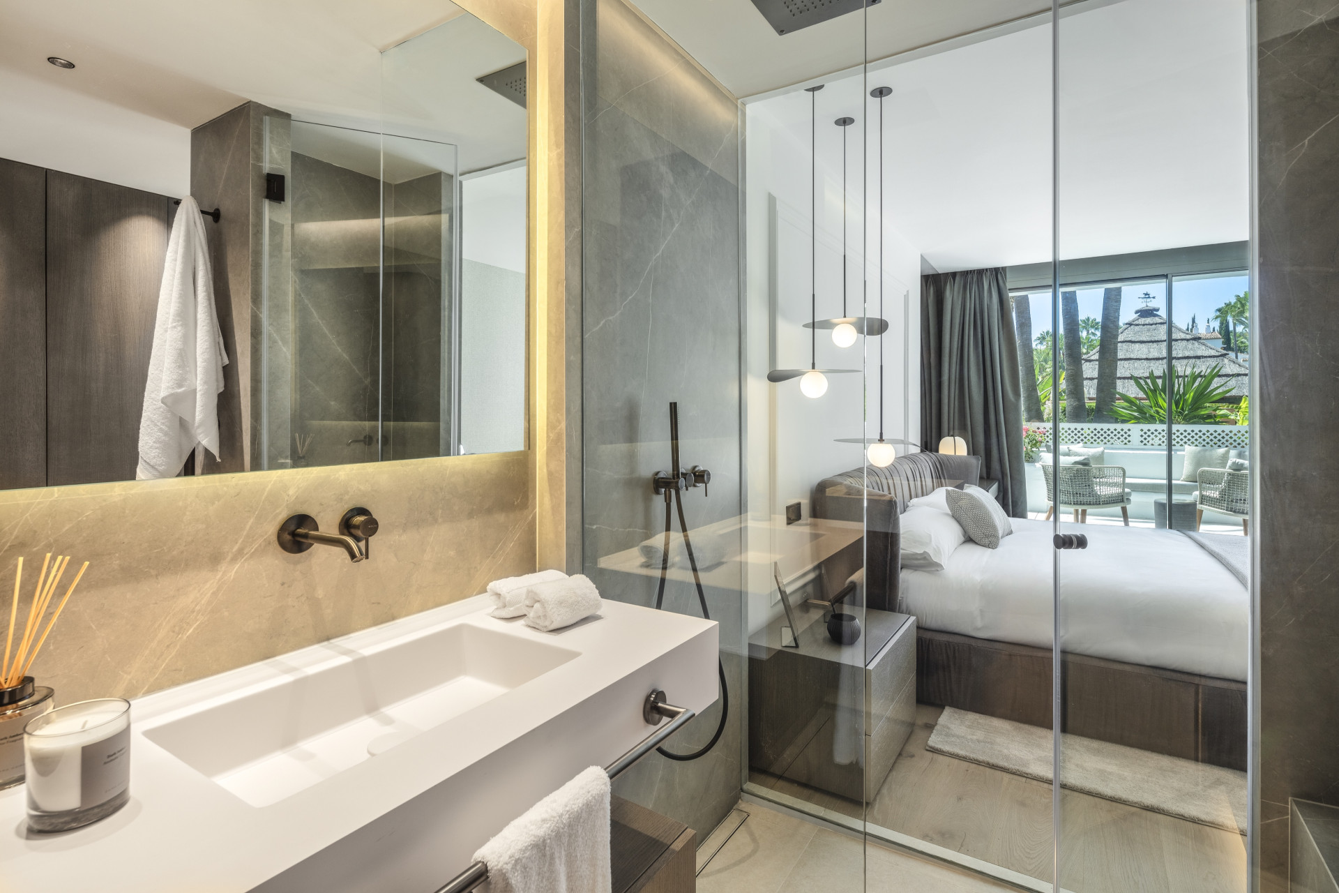 luxo-estate-12 Marbella Golden Mile Marbella apartment 3 Bedrooms