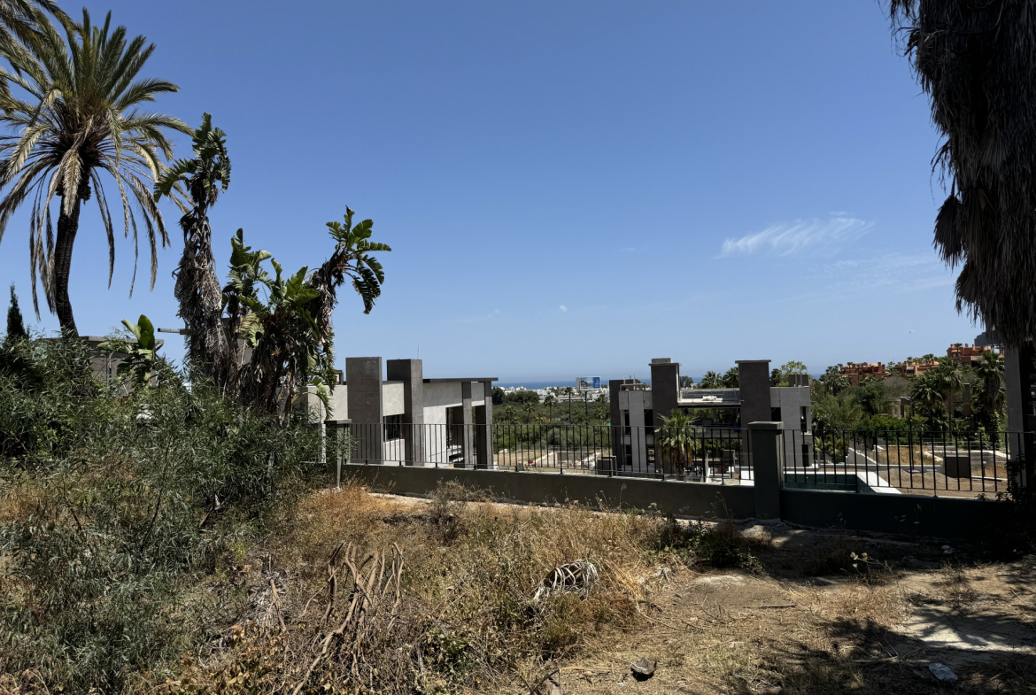 Nueva Andalucia Marbella plot  Bedrooms