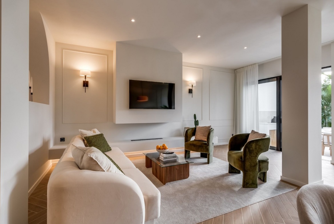 Nueva Andalucia Marbella townhouse 4 Bedrooms
