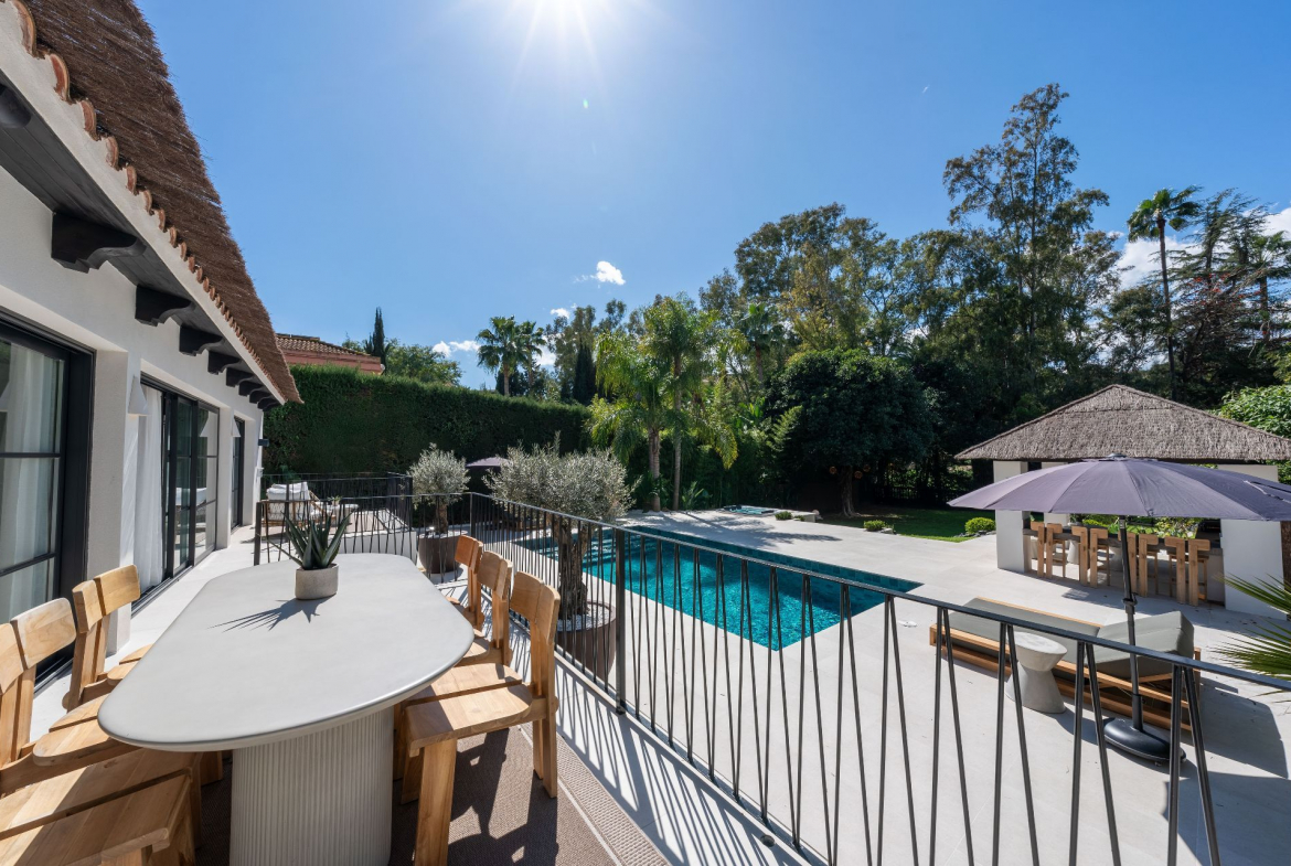 Nueva Andalucia Marbella villa 5 Bedrooms