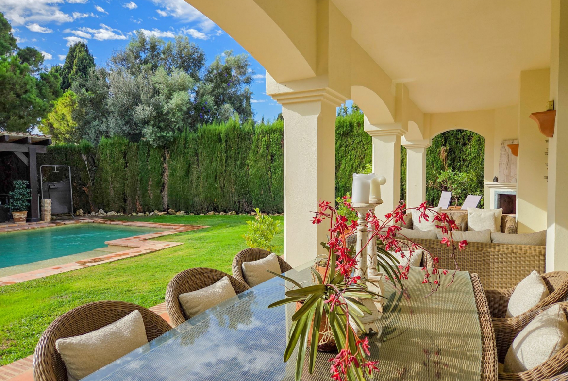 Marbella Golden Mile Marbella villa 5 Bedrooms