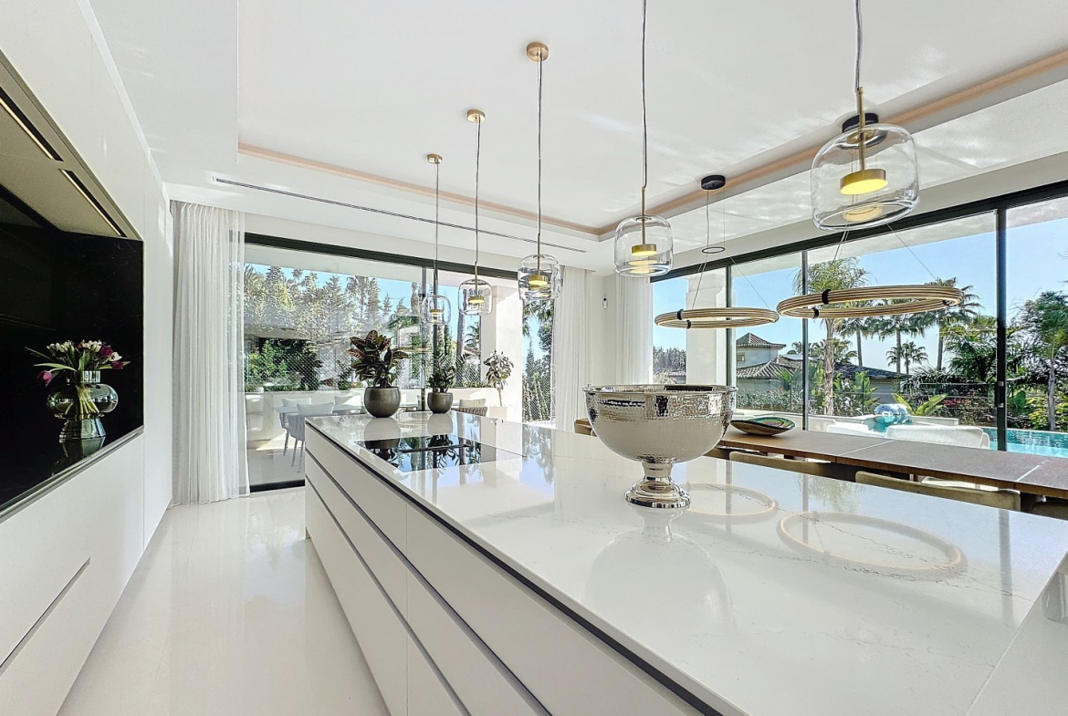 Sierra Blanca Marbella villa 7 Bedrooms