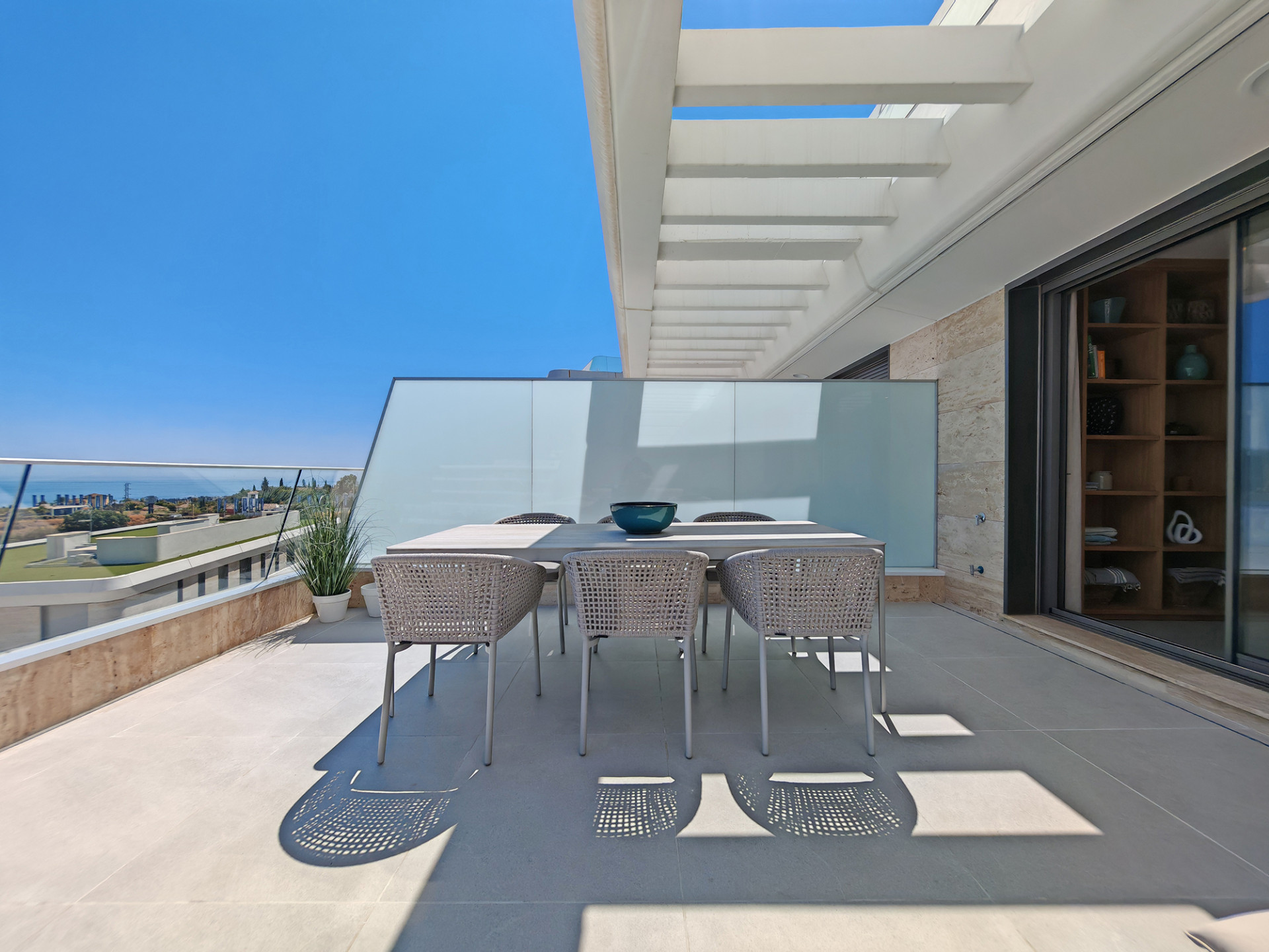 luxo-estate-12 Estepona apartment 3 Bedrooms