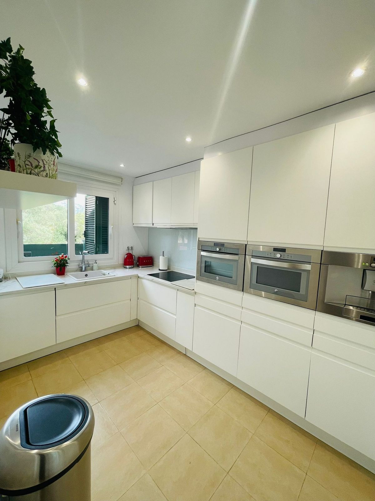 luxo-estate-12 Los Monteros Marbella townhouse 5 Bedrooms