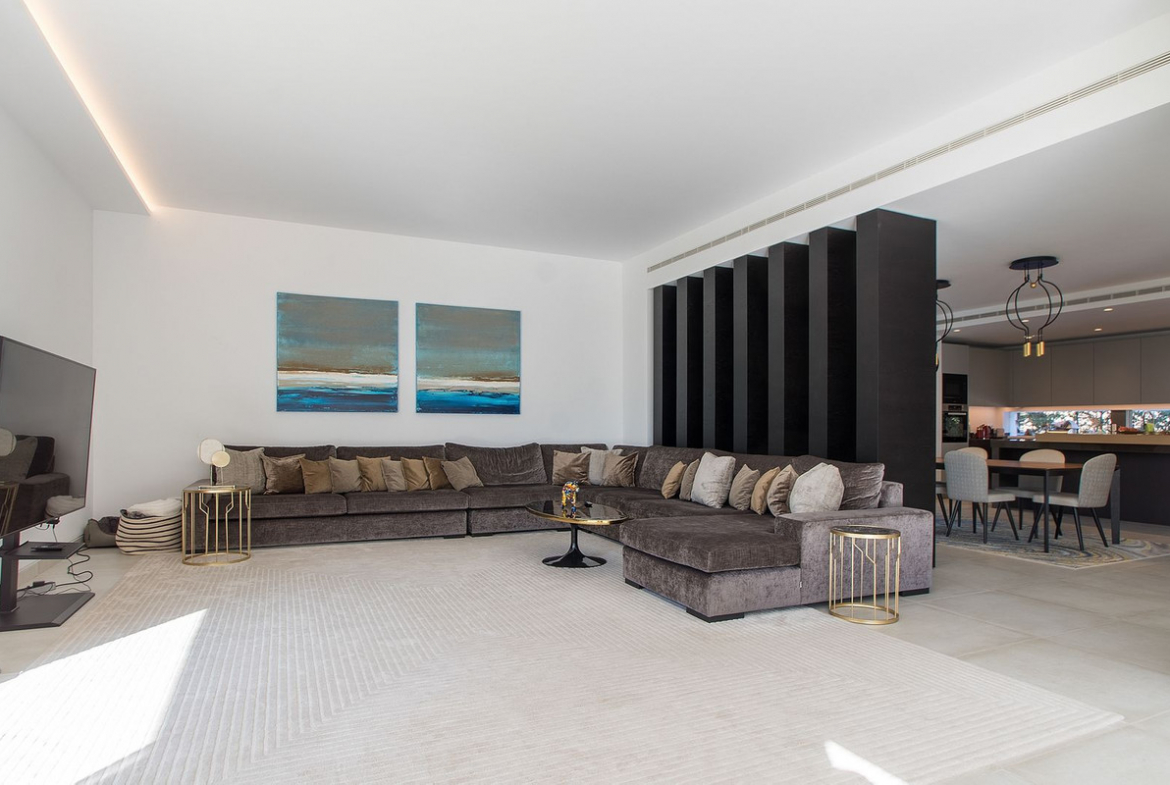Benahavis villa 5 Bedrooms