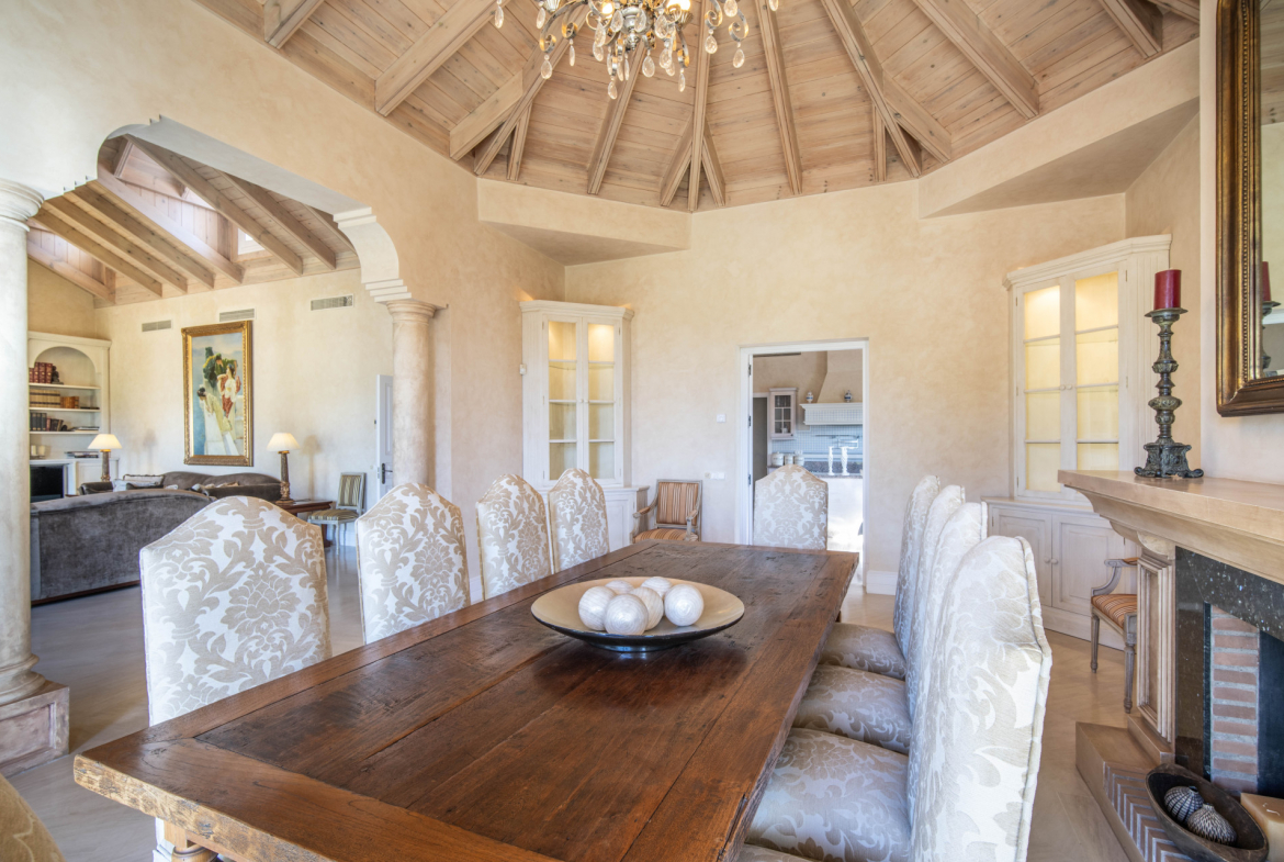 Marbella Golden Mile Marbella villa 5 Bedrooms
