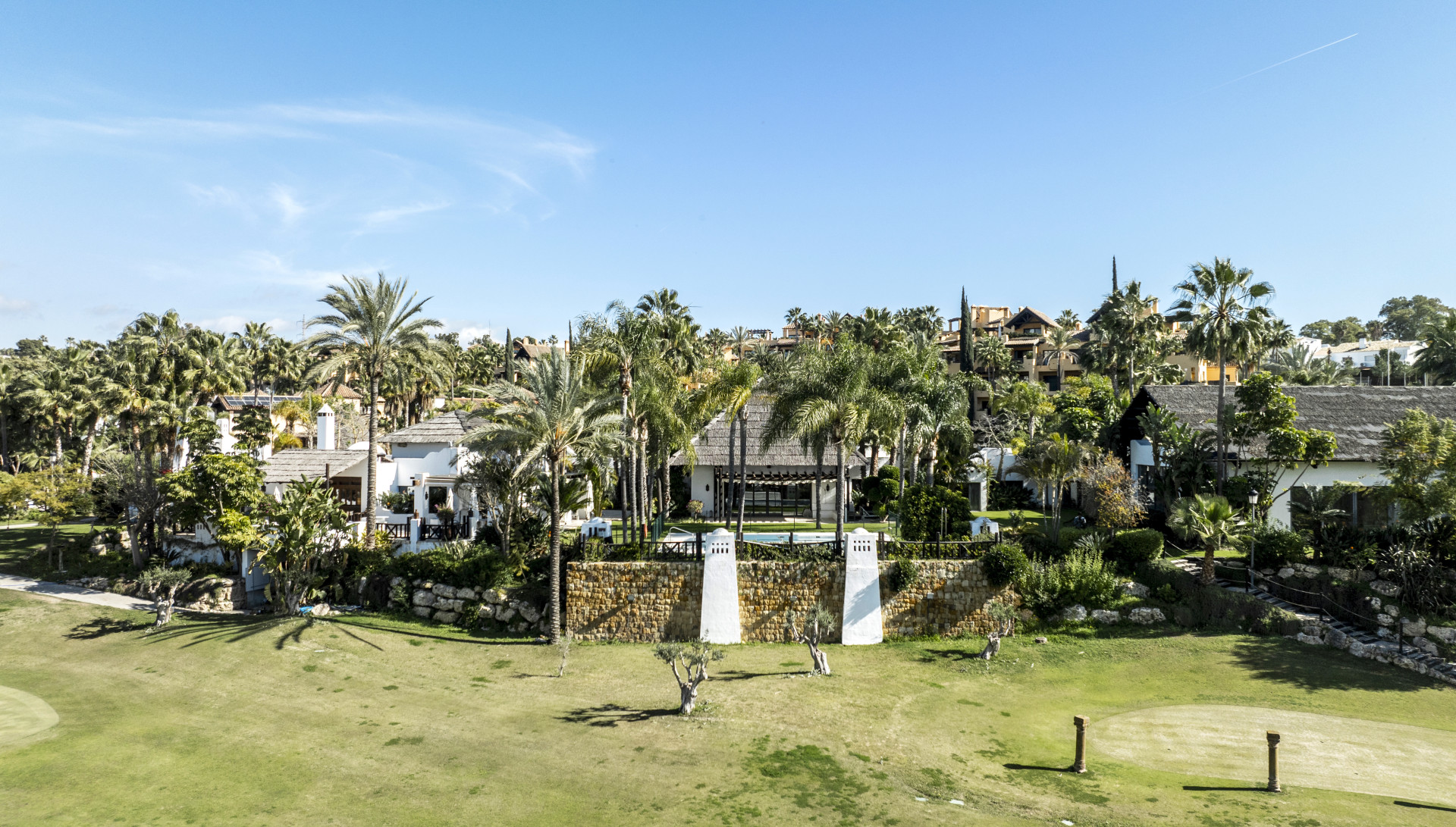 Estepona villa 5 Bedrooms