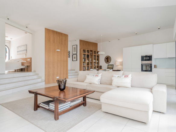 Cabopino Marbella penthouse 2 Bedrooms