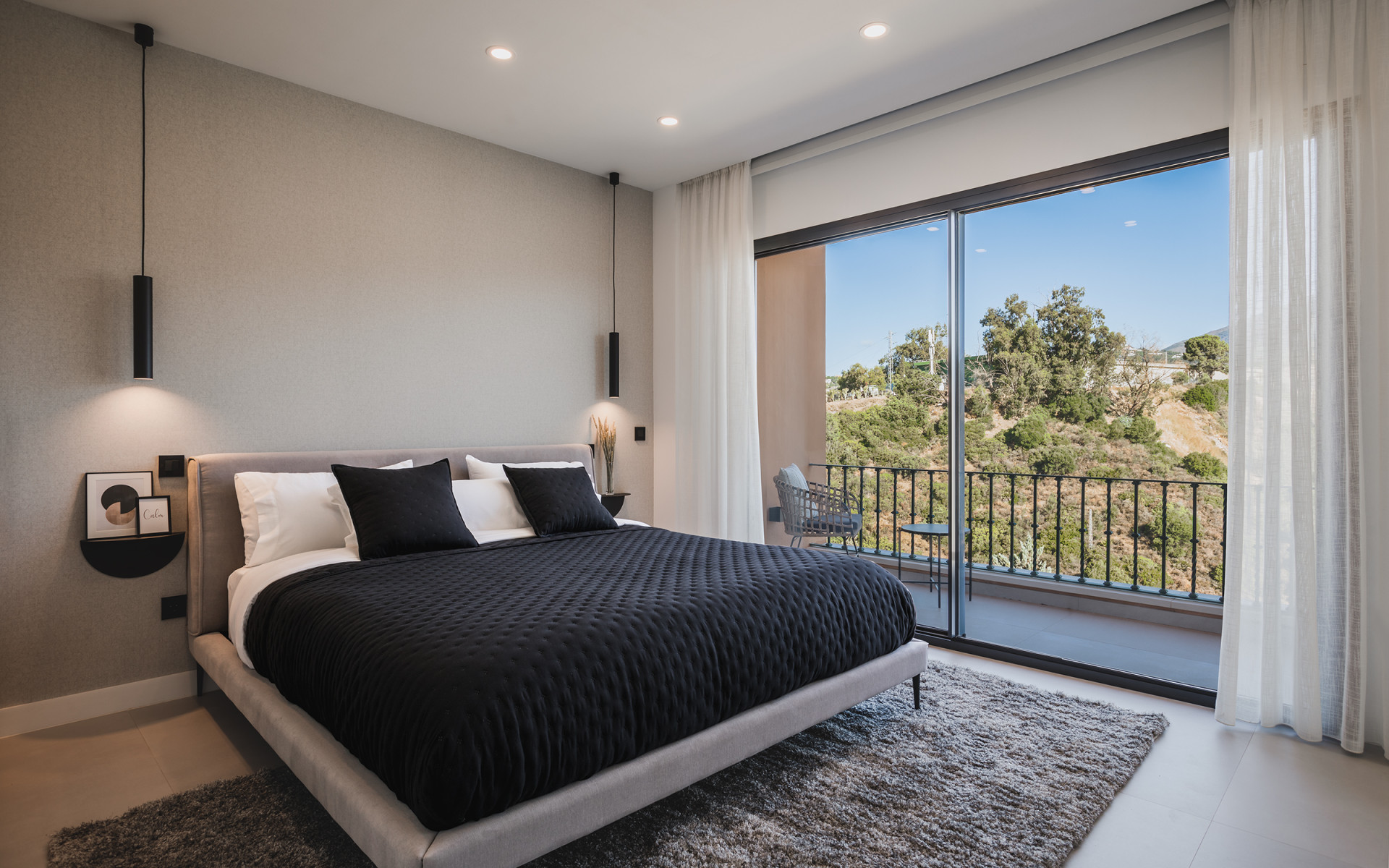 Nueva Andalucia Marbella penthouse 3 Bedrooms