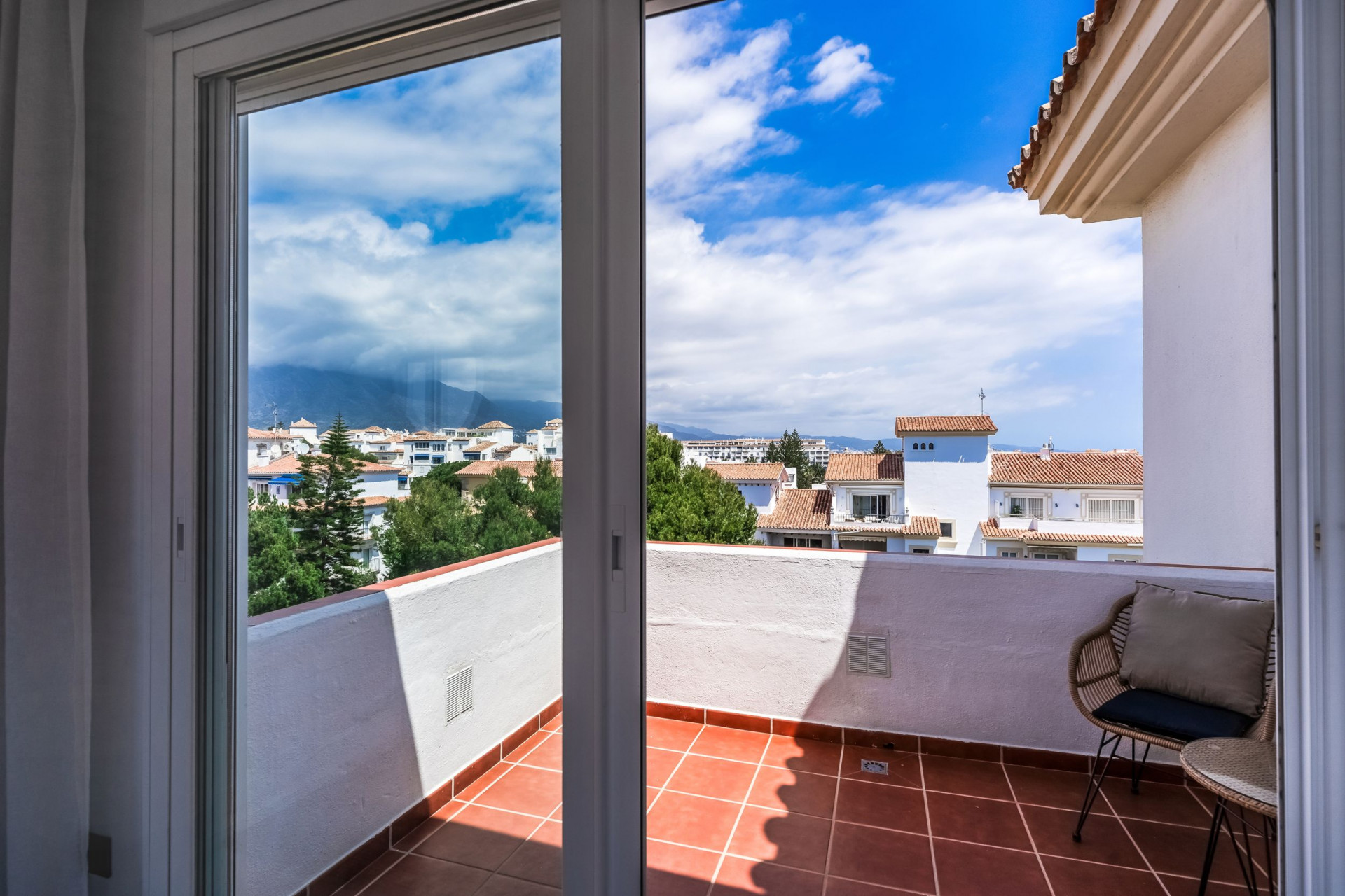 Puerto Banus Marbella penthouse 3 Bedrooms