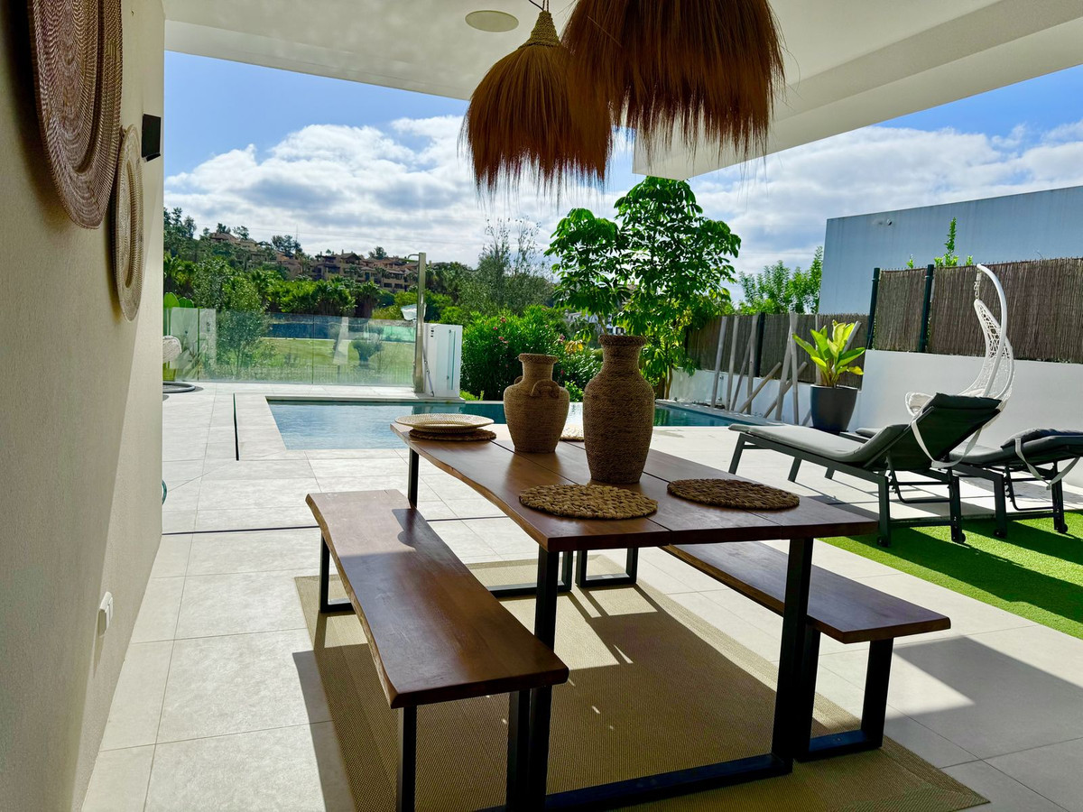 Estepona villa 4 Bedrooms