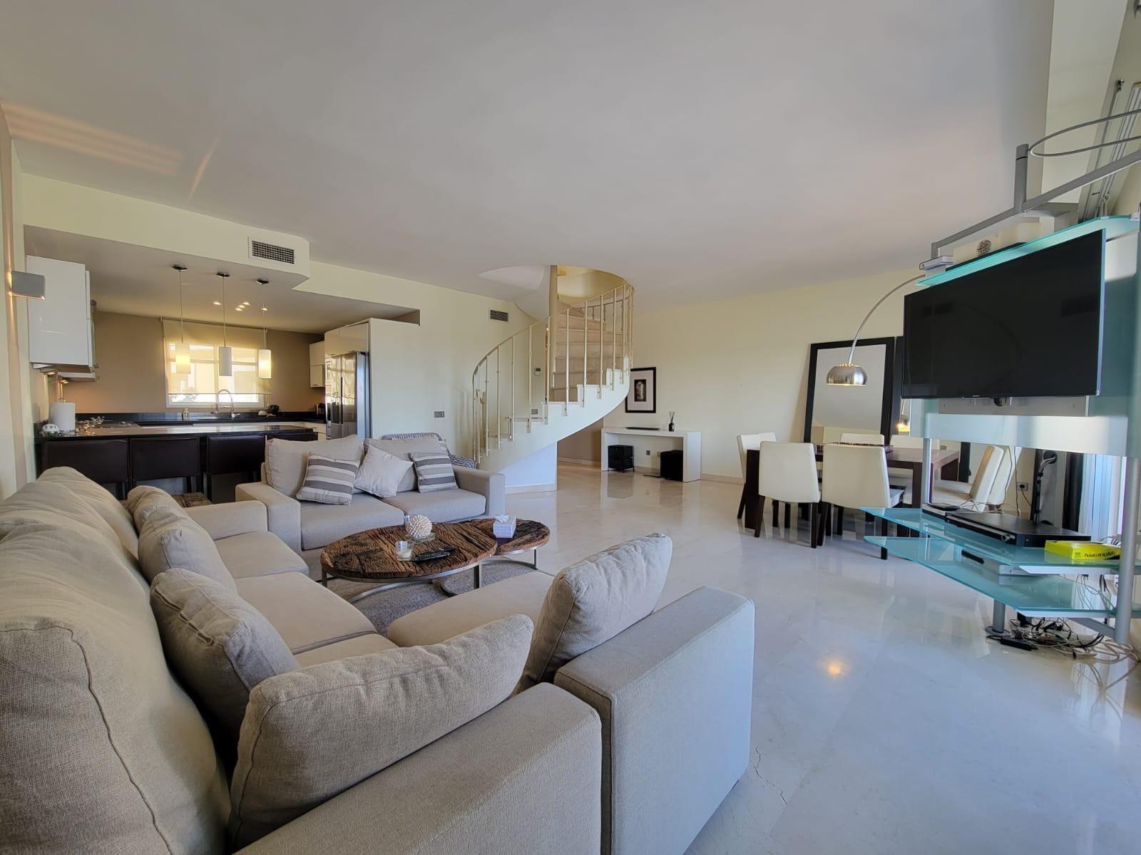 luxo-estate-13 Nueva Andalucia Marbella townhouse 3 Bedrooms