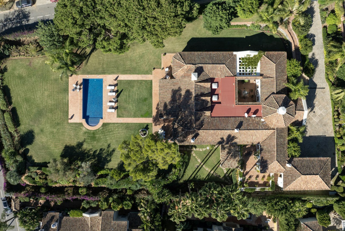 Marbella Golden Mile Marbella villa 7 Bedrooms