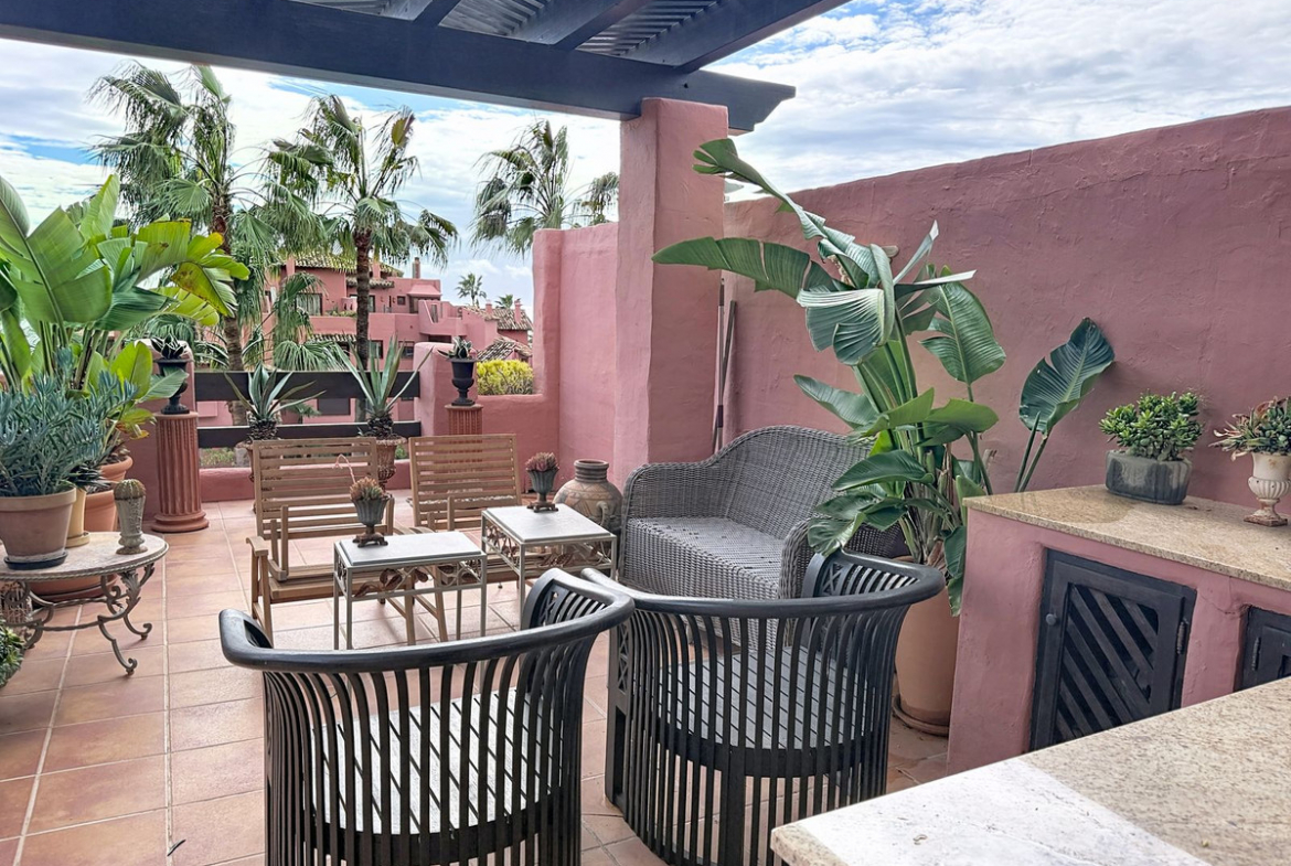 Cancelada Estepona penthouse 3 Bedrooms