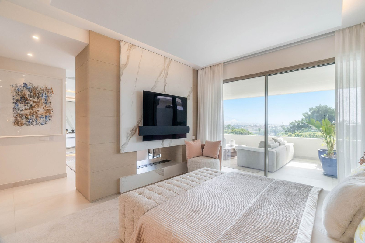 Nueva Andalucia Marbella villa 3 Bedrooms