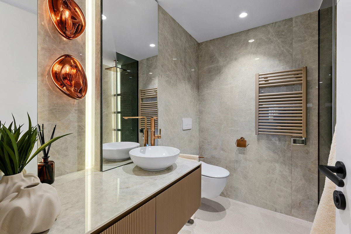 luxo-estate-13 Estepona apartment 3 Bedrooms