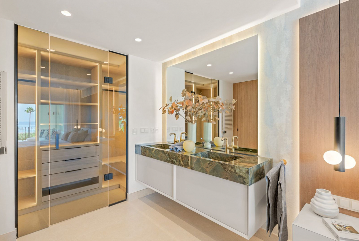 New Golden Mile Estepona apartment 3 Bedrooms
