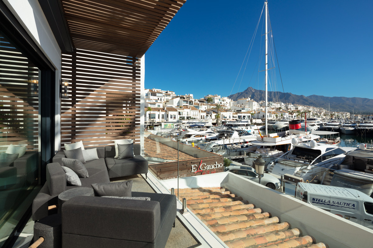 Puerto Banus Marbella apartment 3 Bedrooms