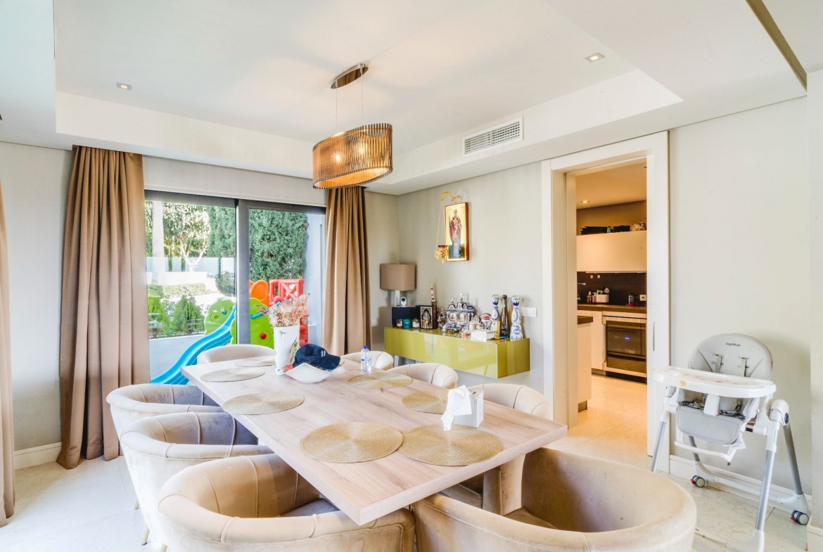 Marbella Golden Mile Marbella villa 5 Bedrooms