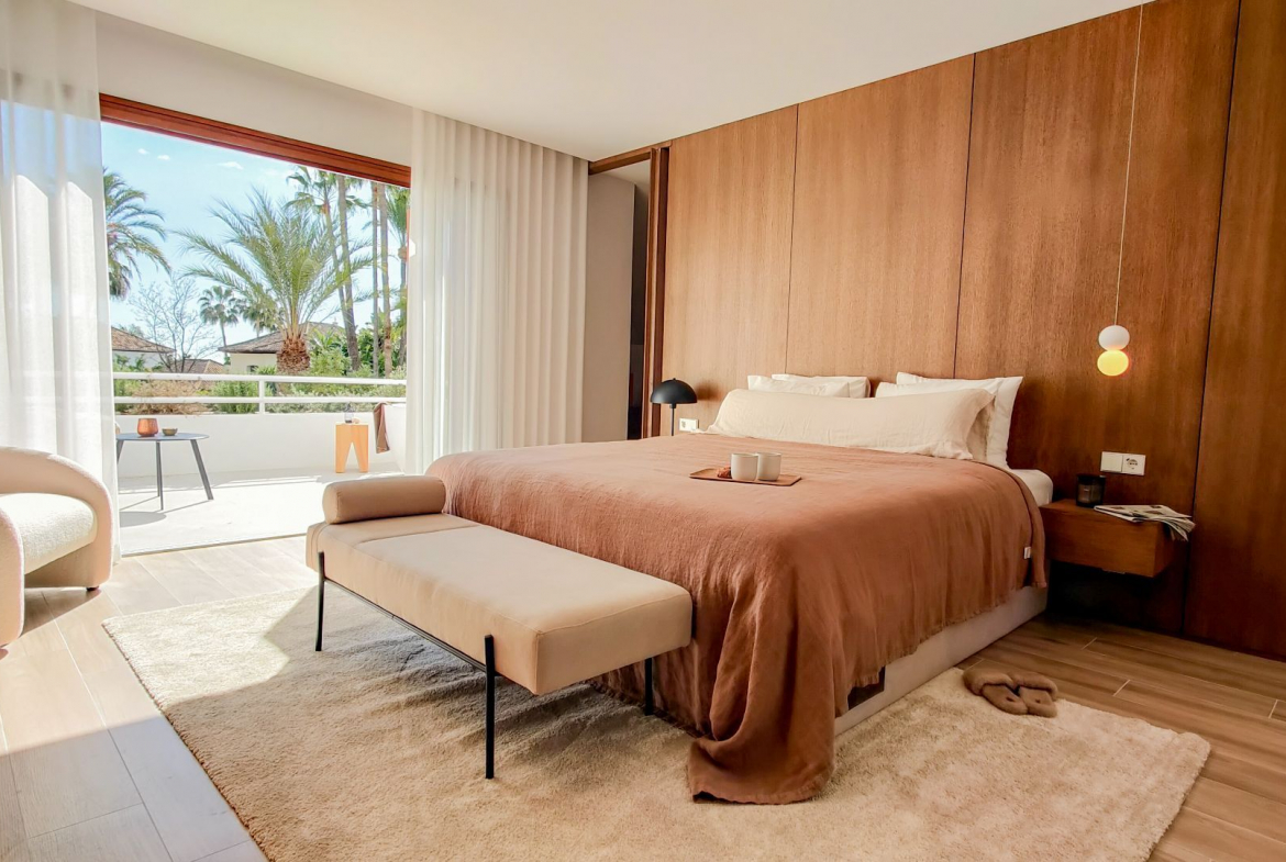Nueva Andalucia Marbella townhouse 3 Bedrooms