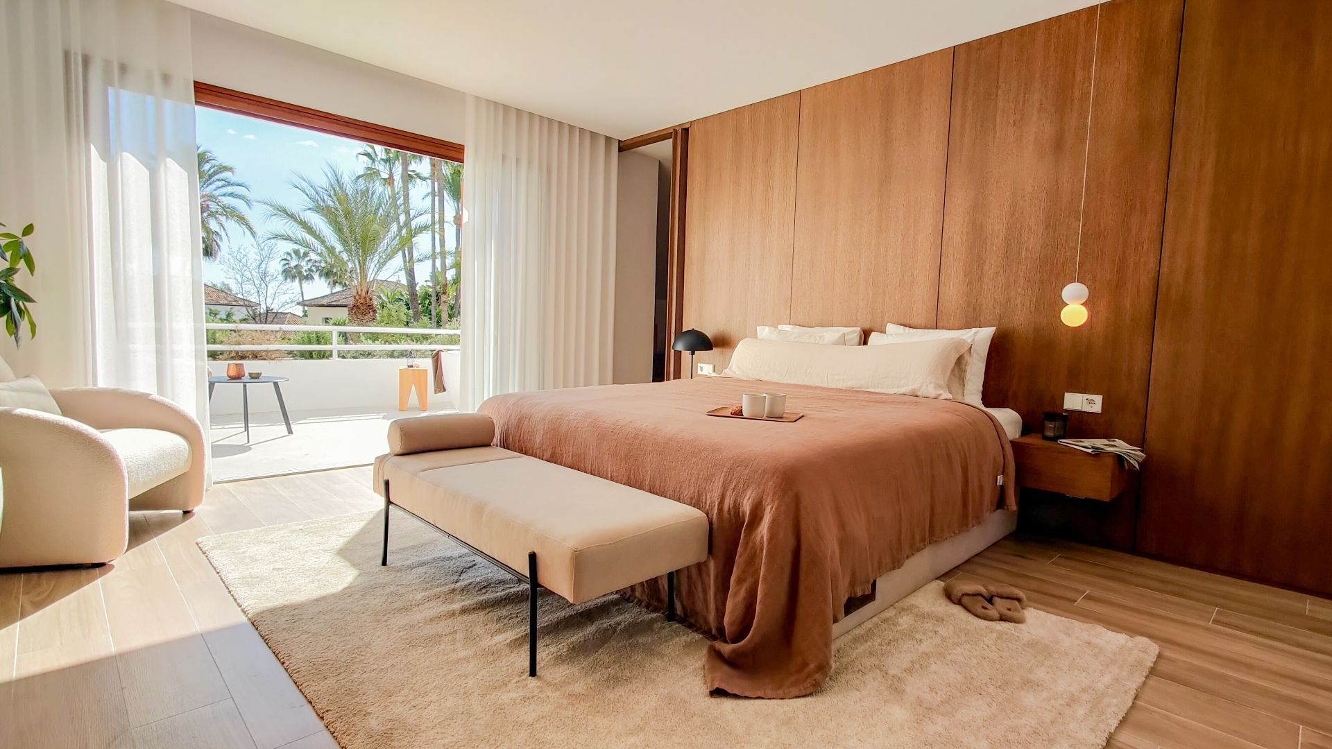 Nueva Andalucia Marbella townhouse 3 Bedrooms