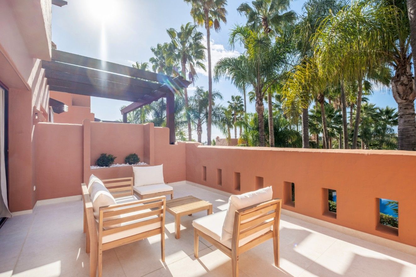 luxo-estate-13 Marbella Golden Mile Marbella townhouse 4 Bedrooms
