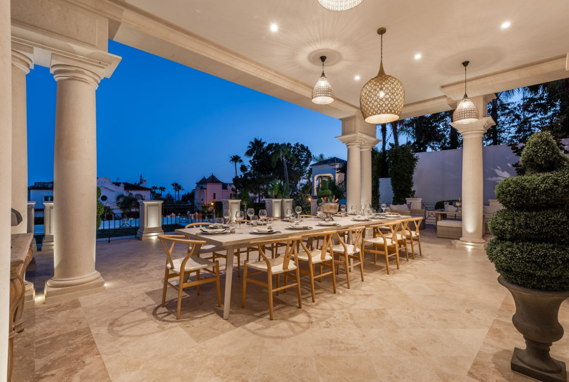 Marbella Golden Mile Marbella villa 8 Bedrooms
