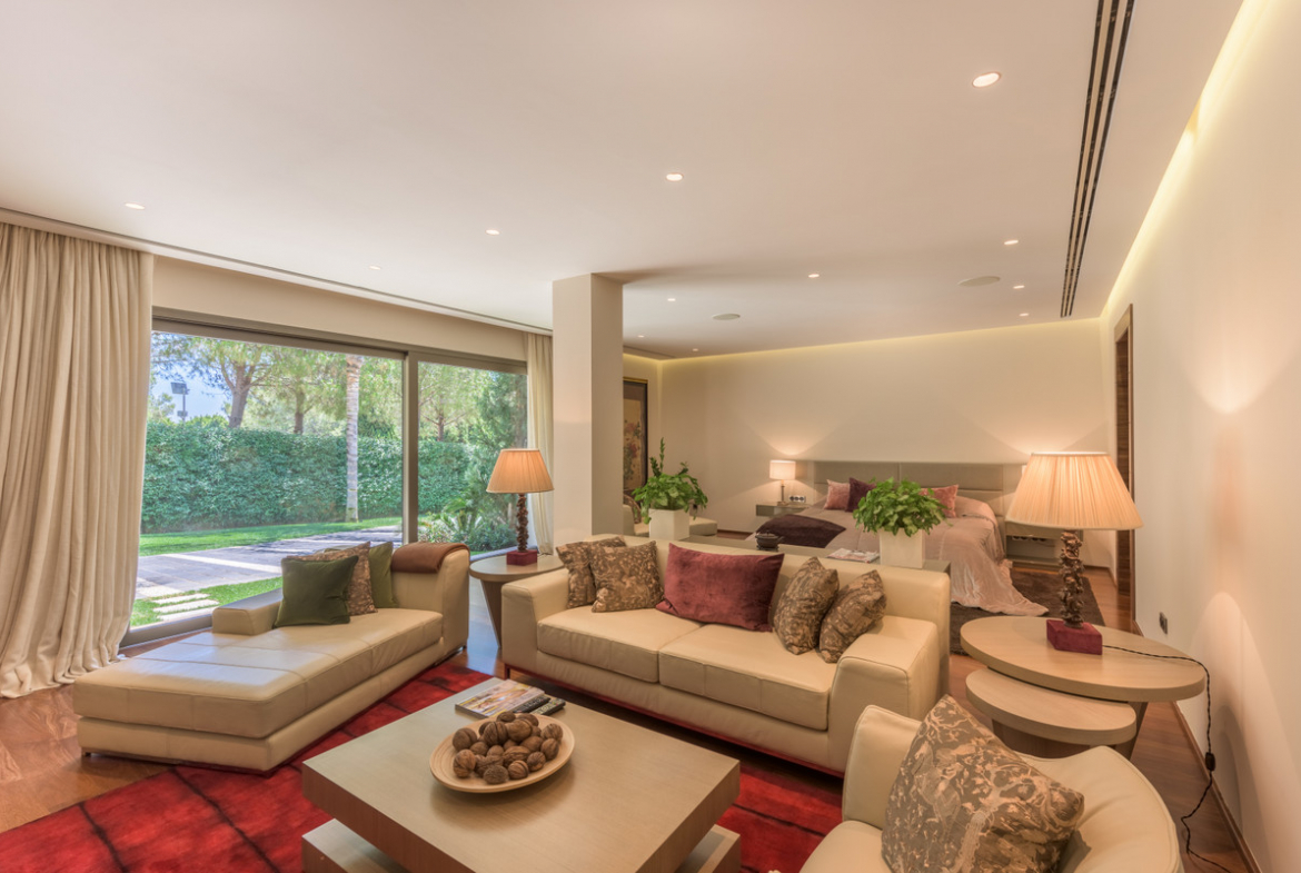 Luxury Mansion for Sale in Sierra Blanca Marbella