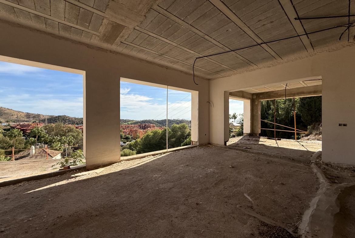 Las Chapas Marbella villa 4 Bedrooms
