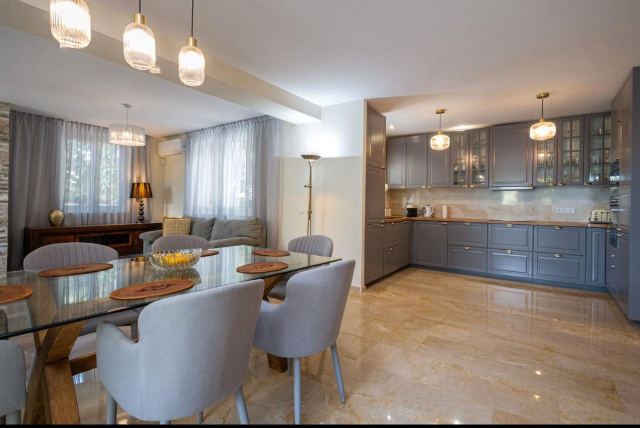 Marbella villa 4 Bedrooms