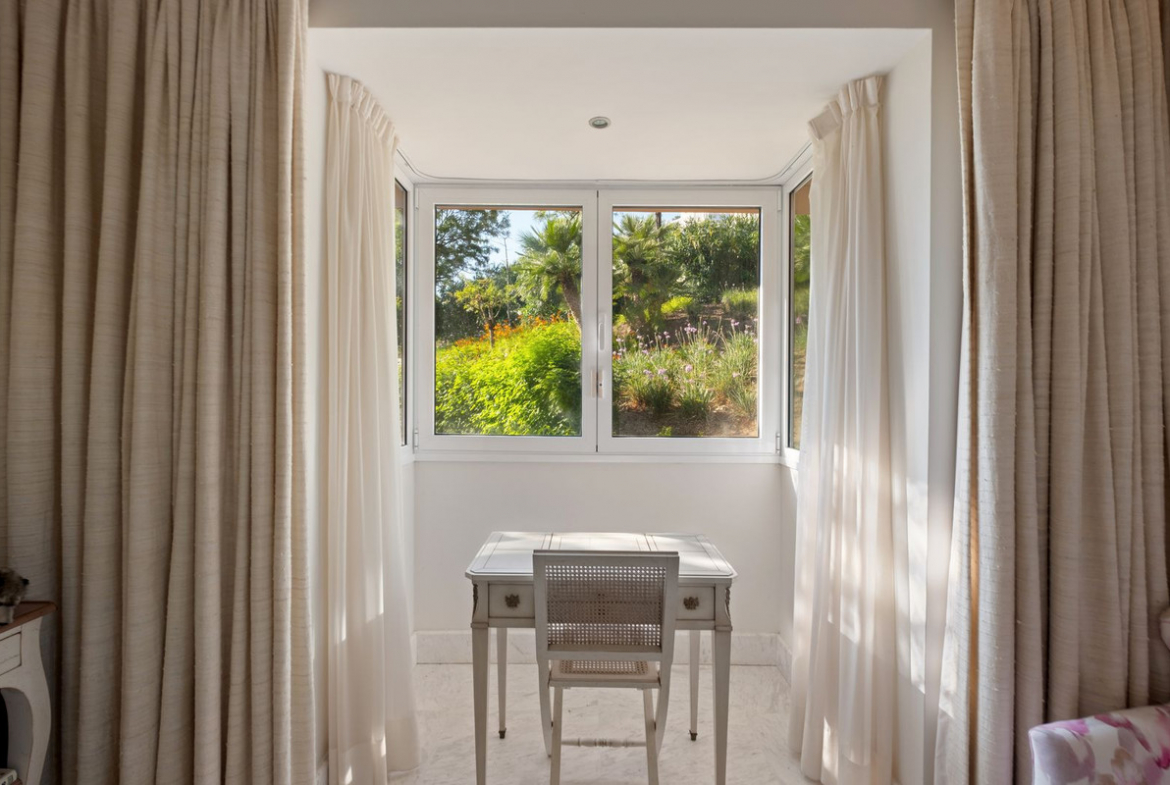 La Mairena Marbella villa 5 Bedrooms