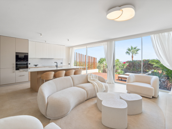 Nueva Andalucia Marbella apartment 3 Bedrooms