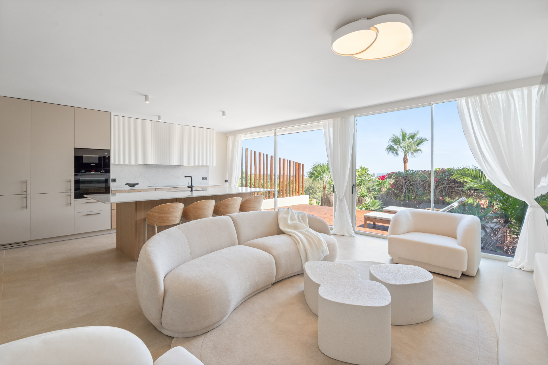 BHHSMAR-05538 Nueva Andalucia Marbella apartment 3 Bedrooms