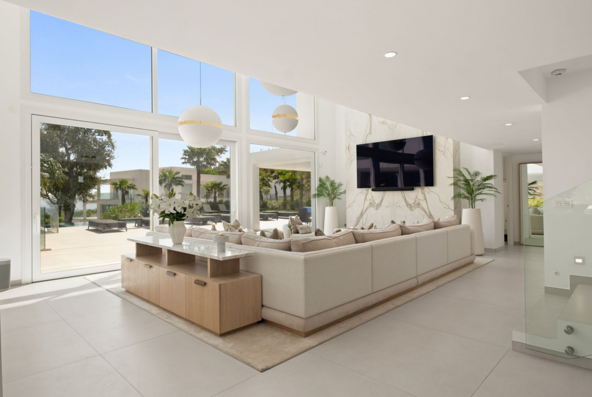 La Mairena Marbella villa 4 Bedrooms