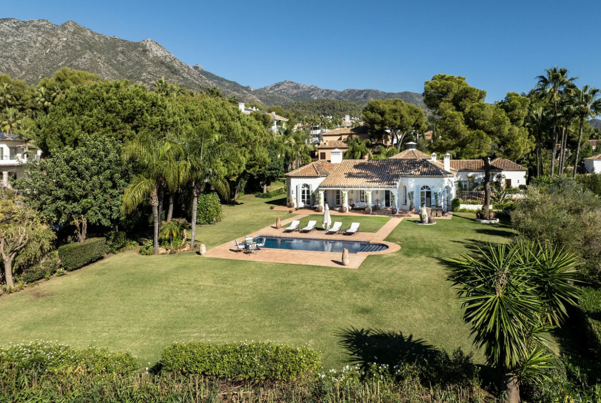 Marbella Golden Mile Marbella villa 7 Bedrooms