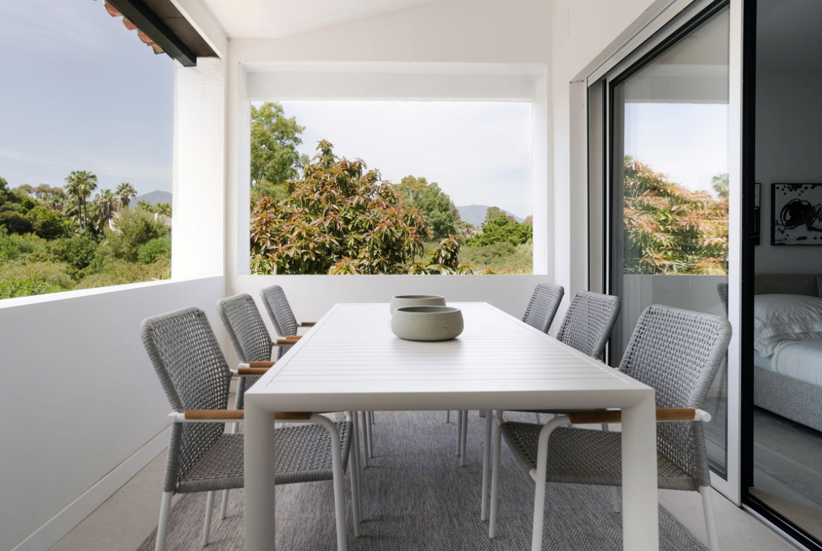 Puerto Banus Marbella penthouse 3 Bedrooms