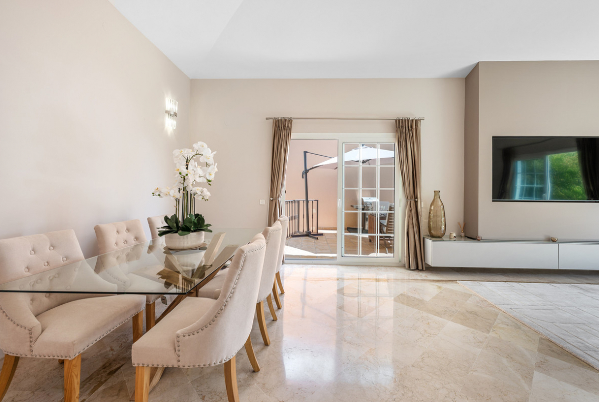 Nueva Andalucia Marbella villa 3 Bedrooms
