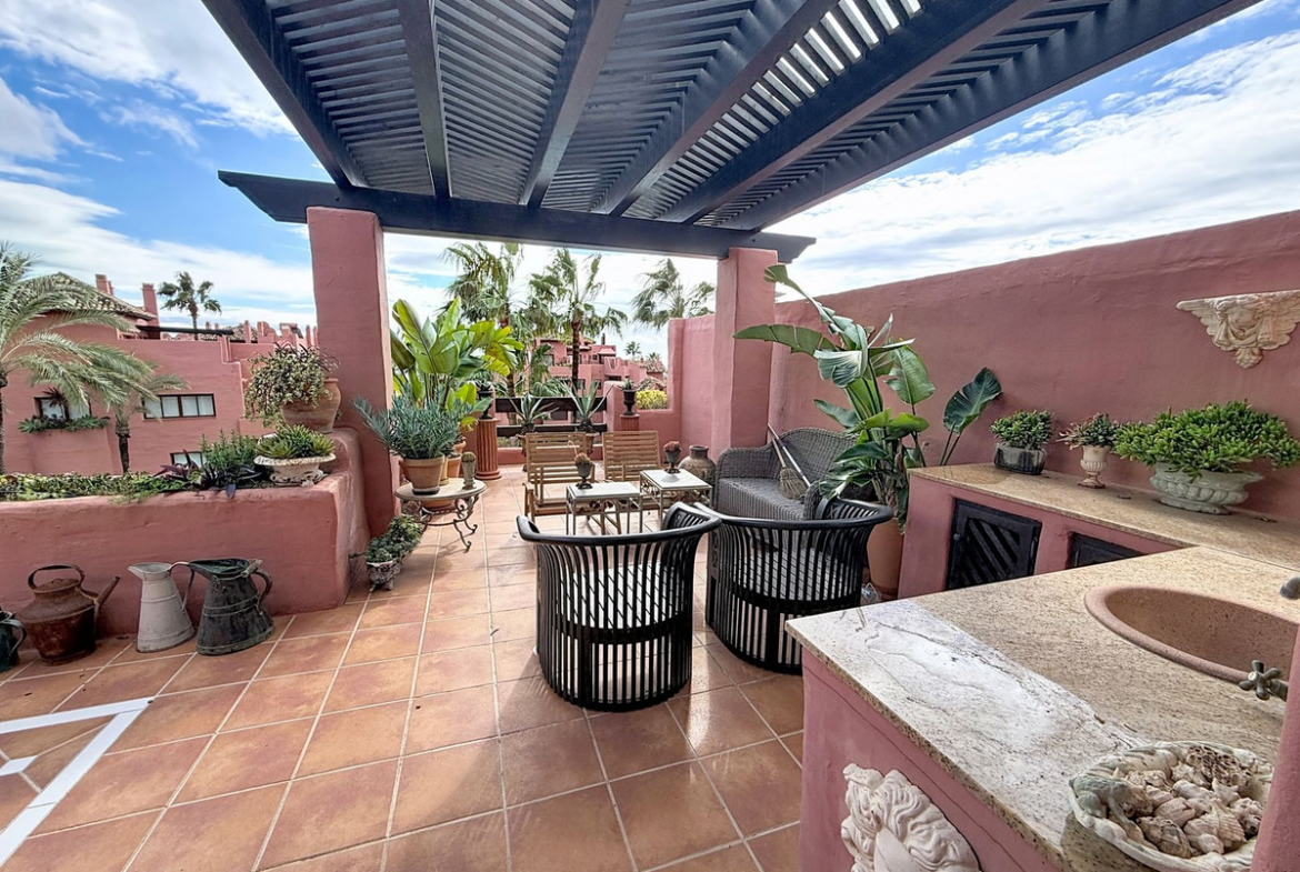 Cancelada Estepona penthouse 3 Bedrooms