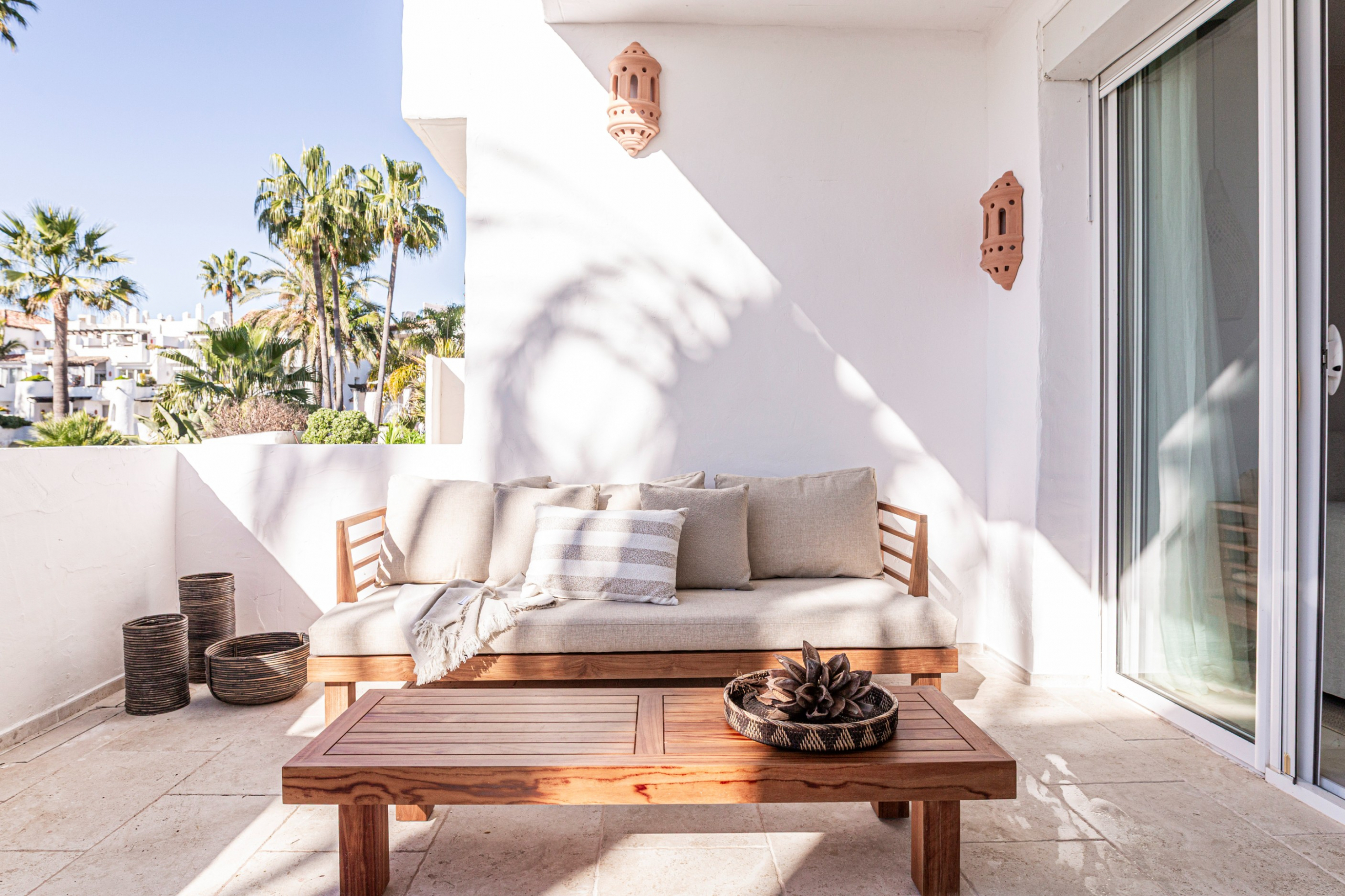 luxo-estate-14 Marbella apartment 3 Bedrooms