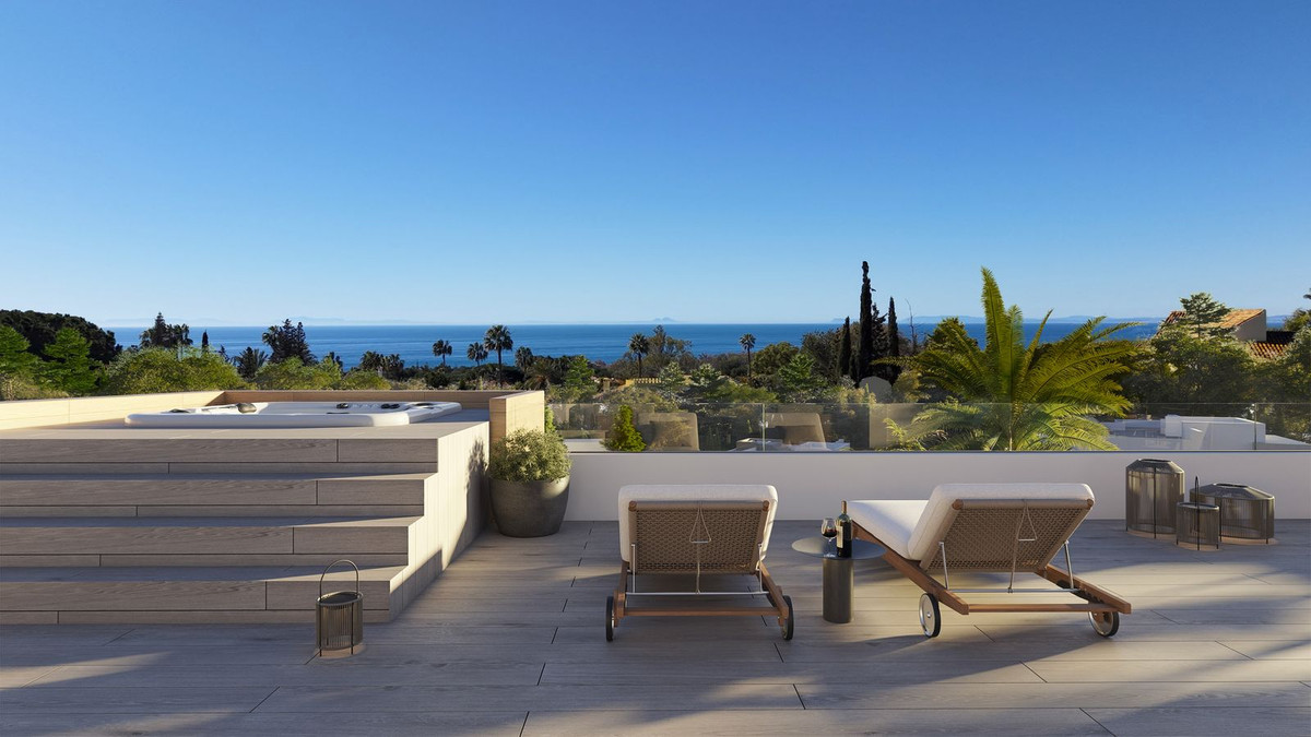 Las Chapas Marbella villa 3 Bedrooms