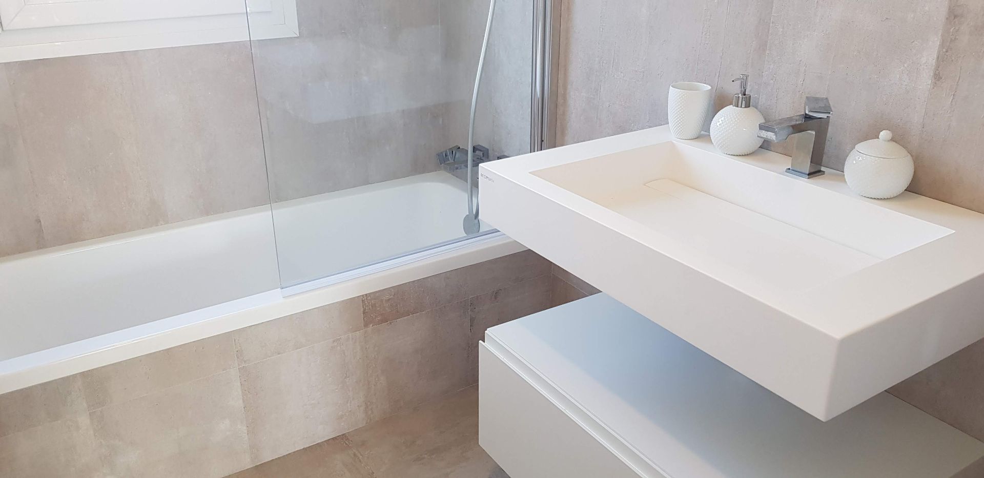 luxo-estate-14 Nueva Andalucia Marbella townhouse 4 Bedrooms