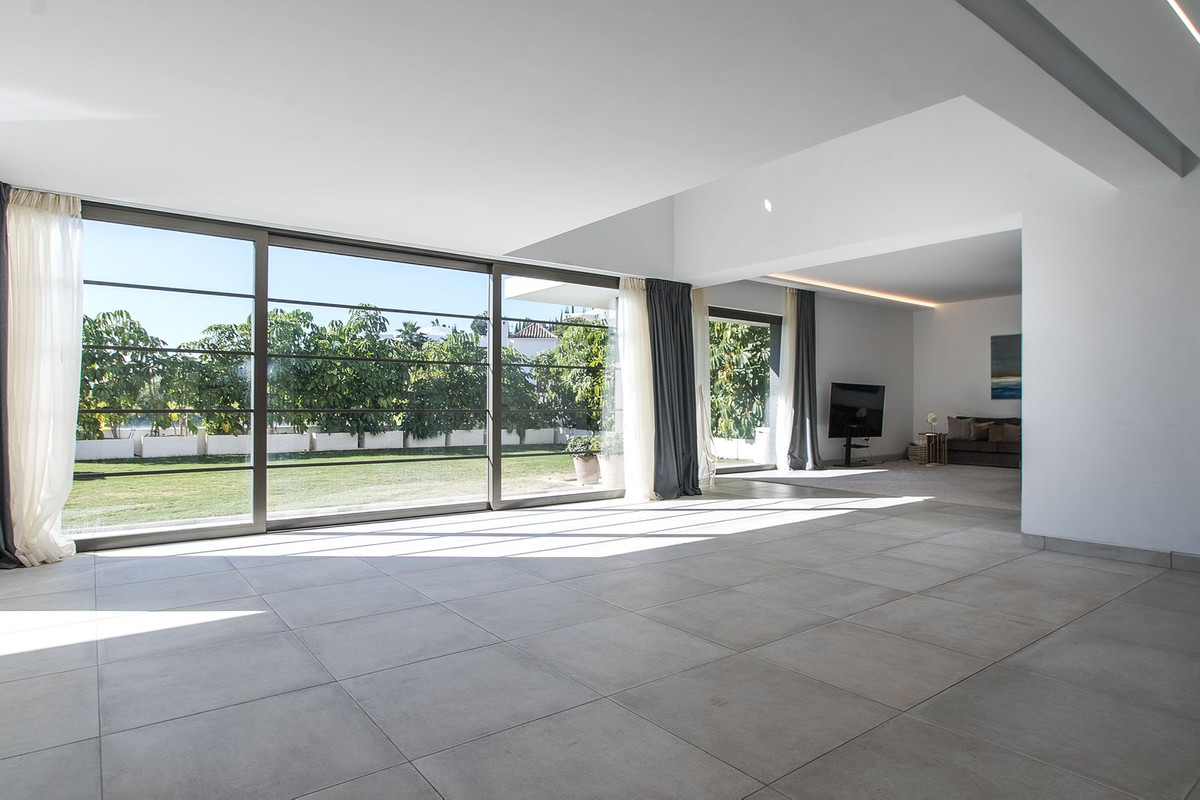 Benahavis villa 5 Bedrooms