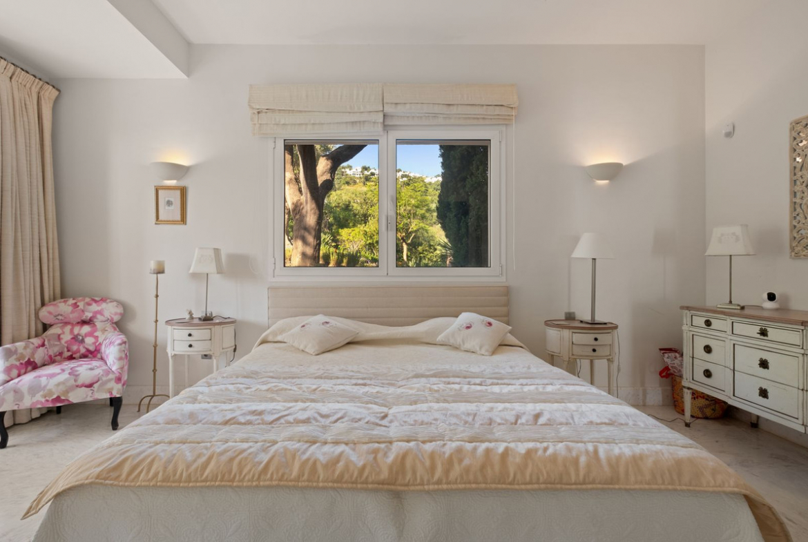 La Mairena Marbella villa 5 Bedrooms