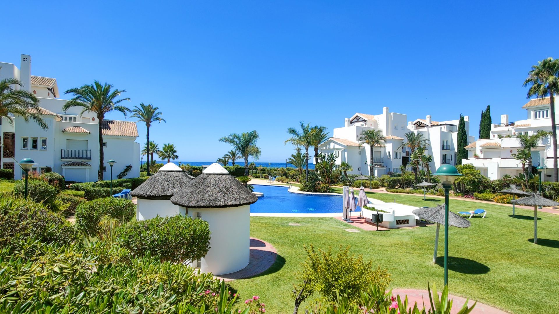 CMH468 Rio Real Marbella apartment 6 Bedrooms