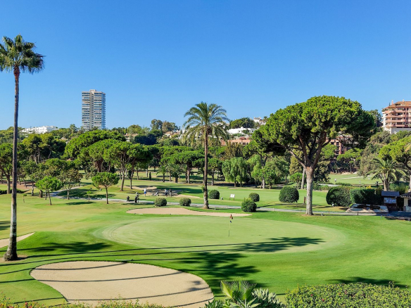 Rio Real Marbella villa 4 Bedrooms