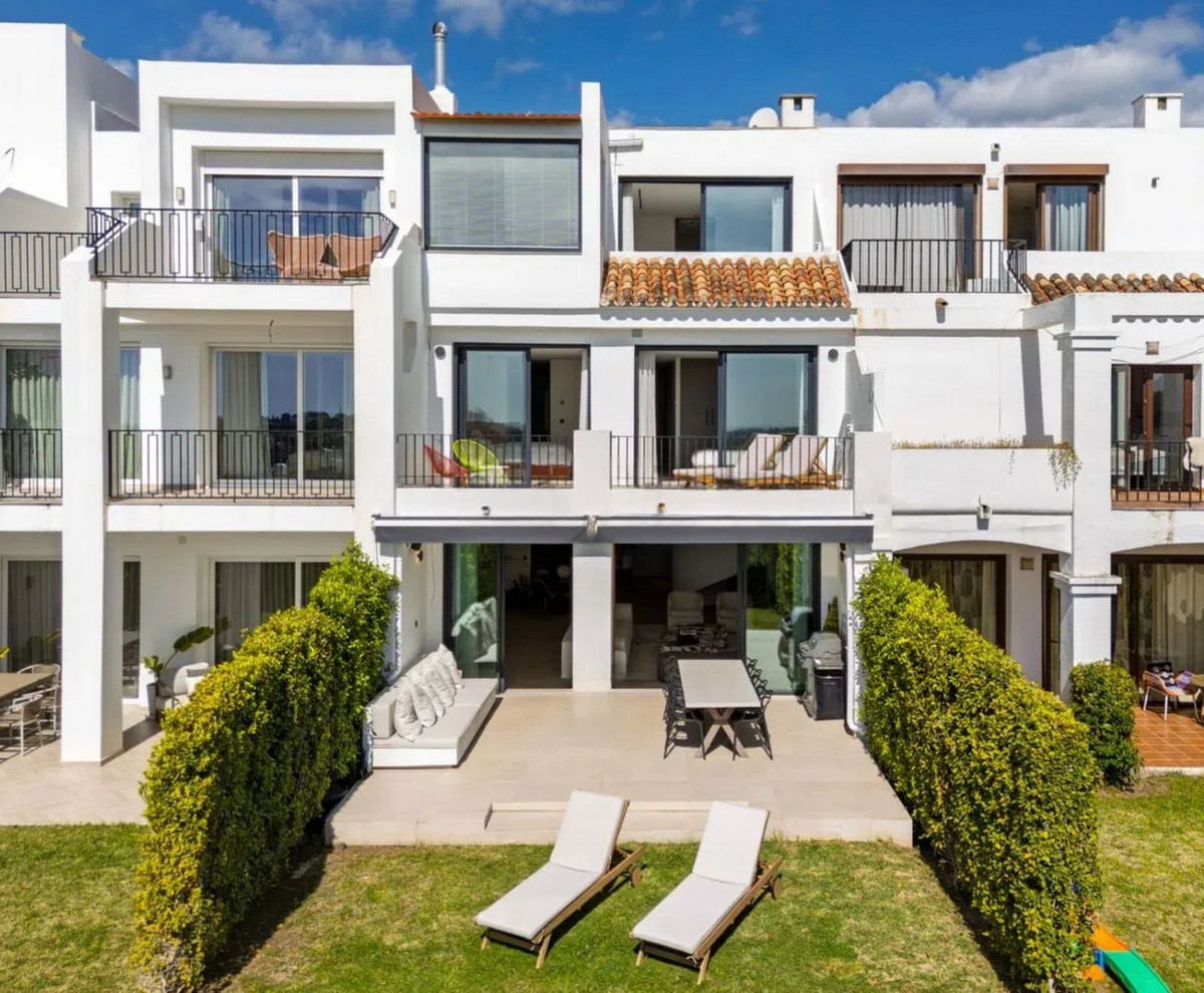 La Quinta Benahavis townhouse 4 Bedrooms