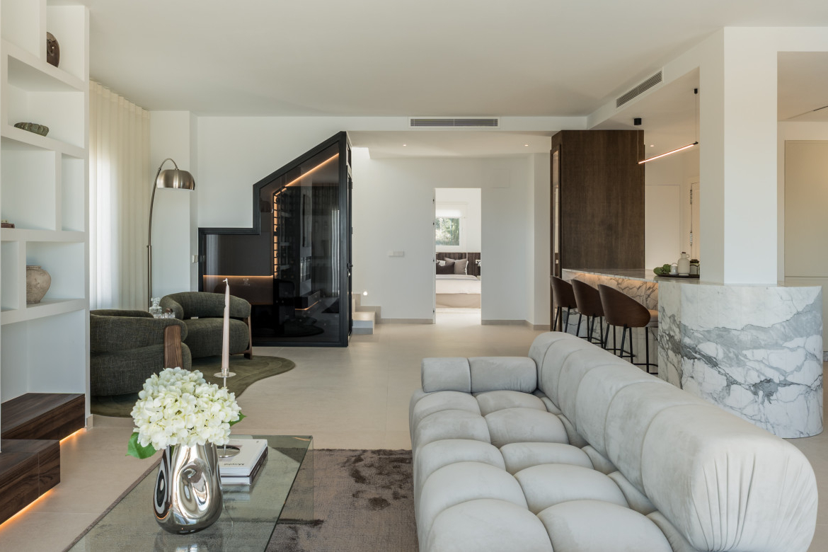 Nueva Andalucia Marbella penthouse 3 Bedrooms